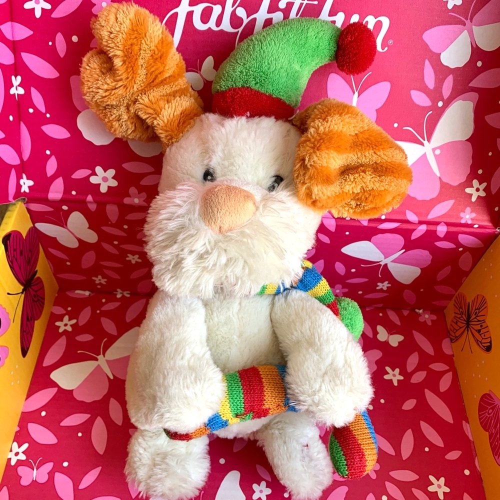 Very cute sing/dance puppy